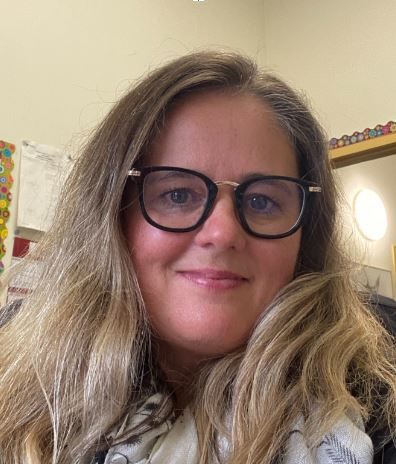 Portrait image of Annette Howard